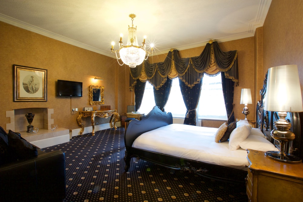 Superior Room, 1 Double Bed, Non Smoking photo 3