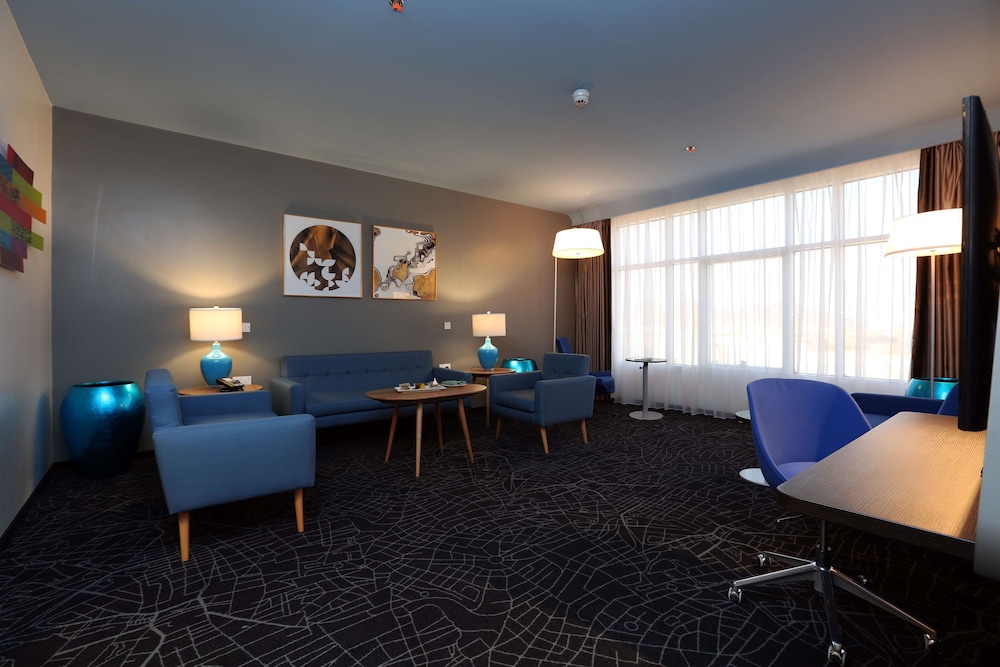 Suite, 1 Bedroom photo 2