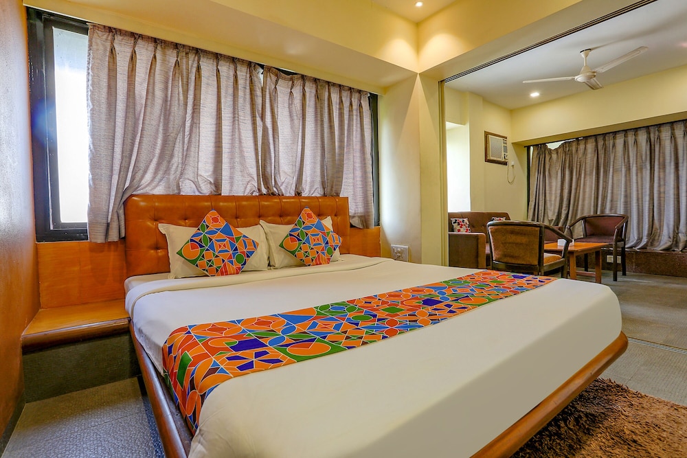 Deluxe Room - Photo 1