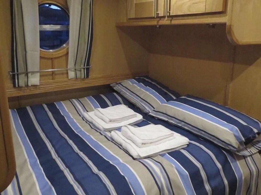 Room, Private Bathroom (Laila Mai Houseboat ) - Photo 11