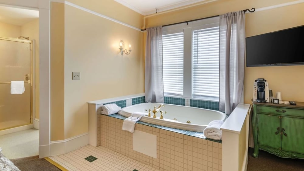 Superior Suite King photo 1