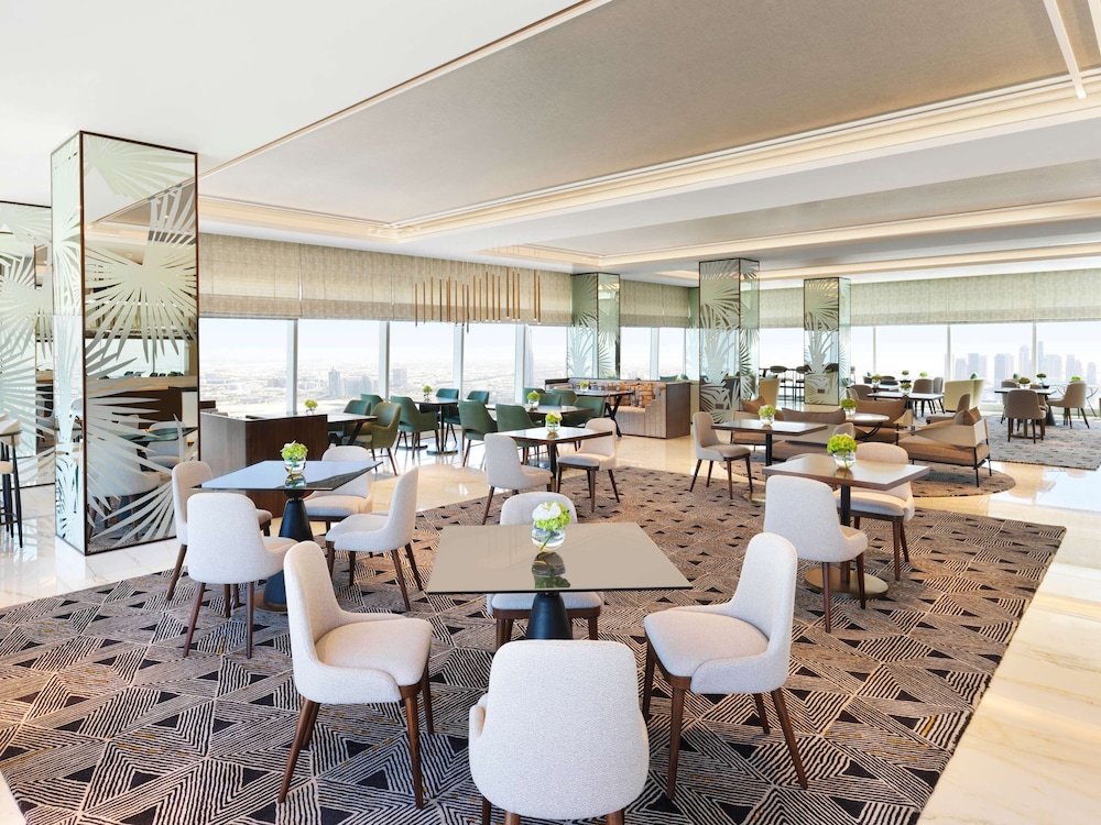 One-Bedroom King Suite with Club Millésime Access. thumbnail 5