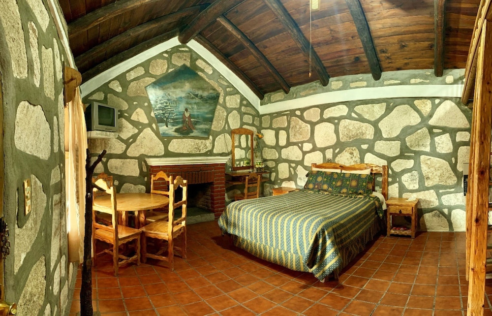 Standard Room, 1 Double Bed, Valley View