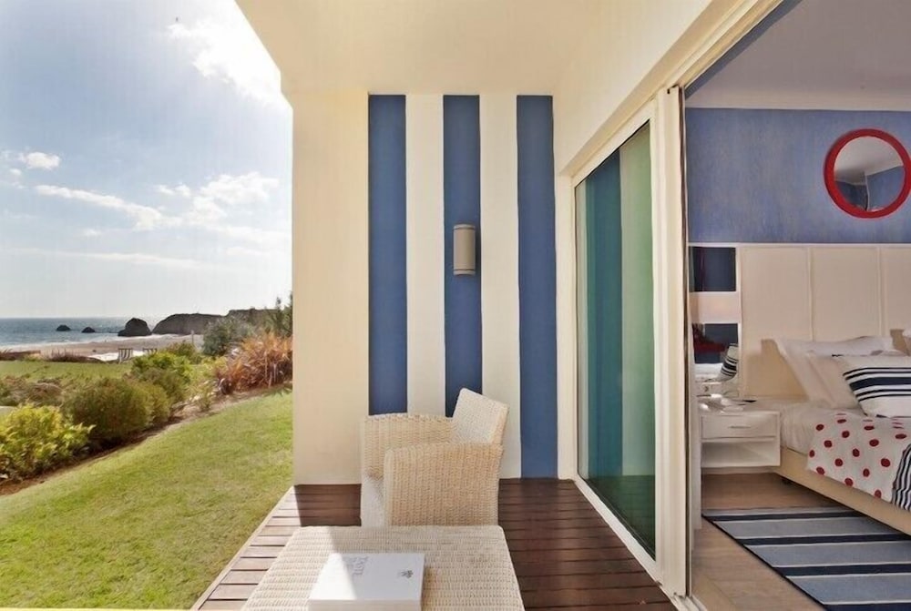 Deluxe Room, Balcony, Sea View - Photo 9