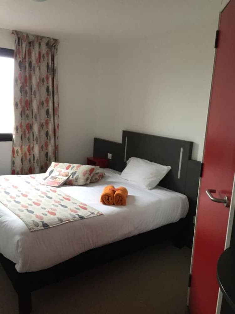 Standard Room, 1 Double Bed - Photo 9