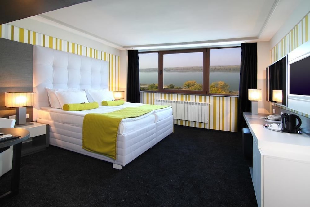 Executive Double or Twin Room photo 2