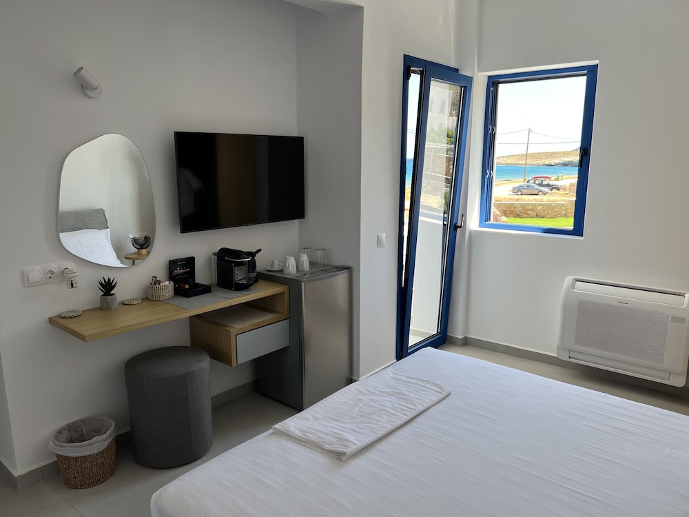 Standard Double Room photo 3