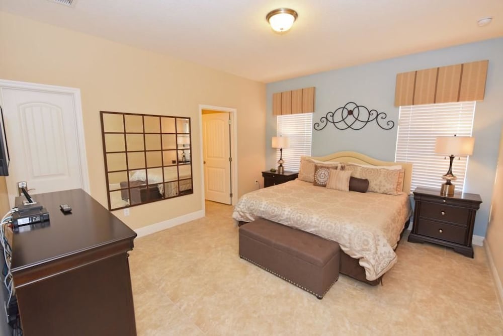 Family House, 5 Bedrooms