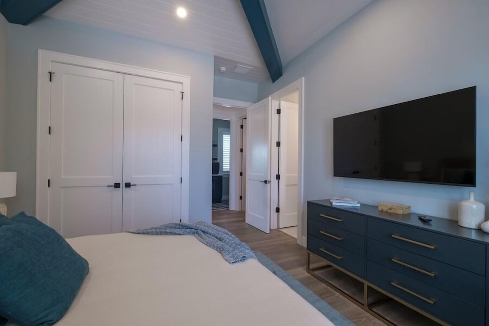 House, 4 Bedrooms photo 3
