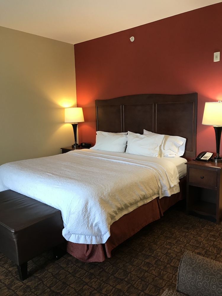 Room, 1 King Bed - Photo 2