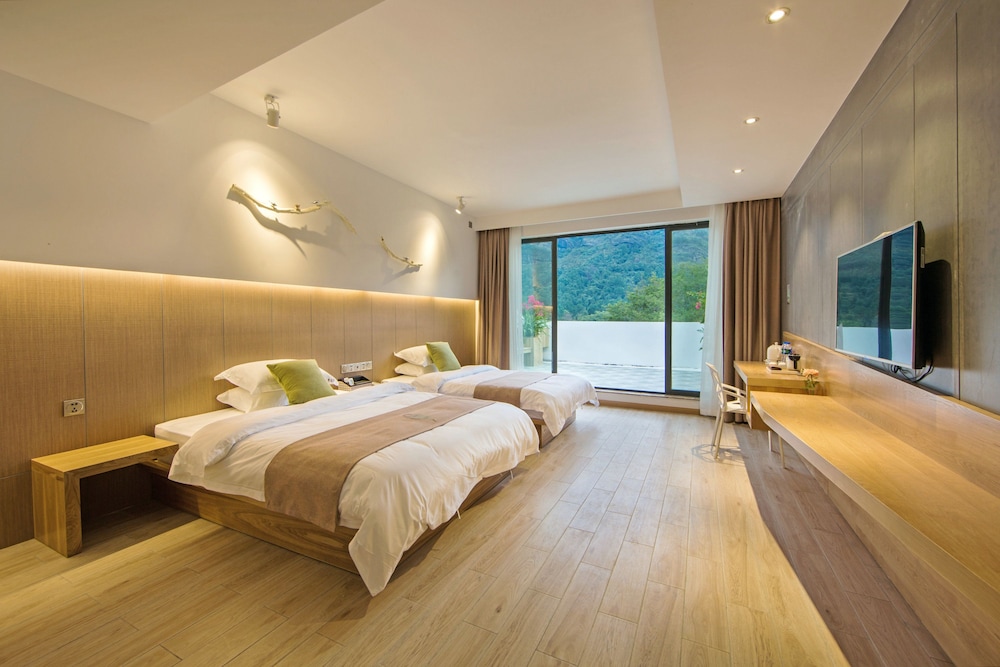 Premium Family Room