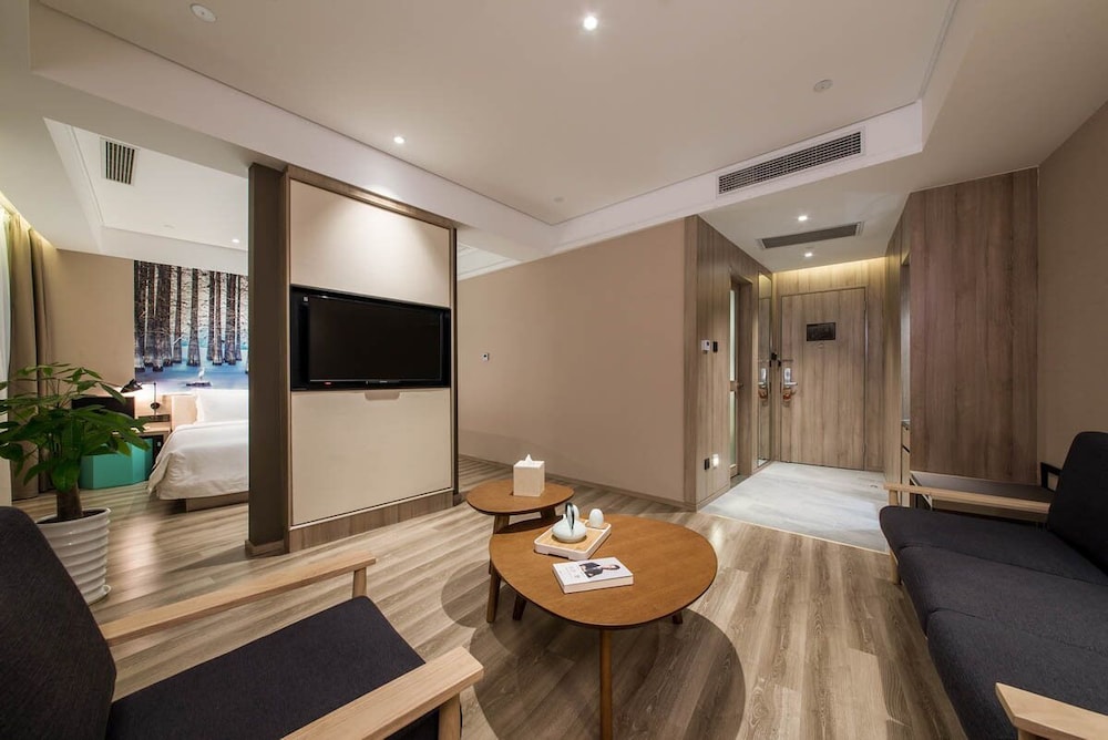 Superior Studio Suite photo 2
