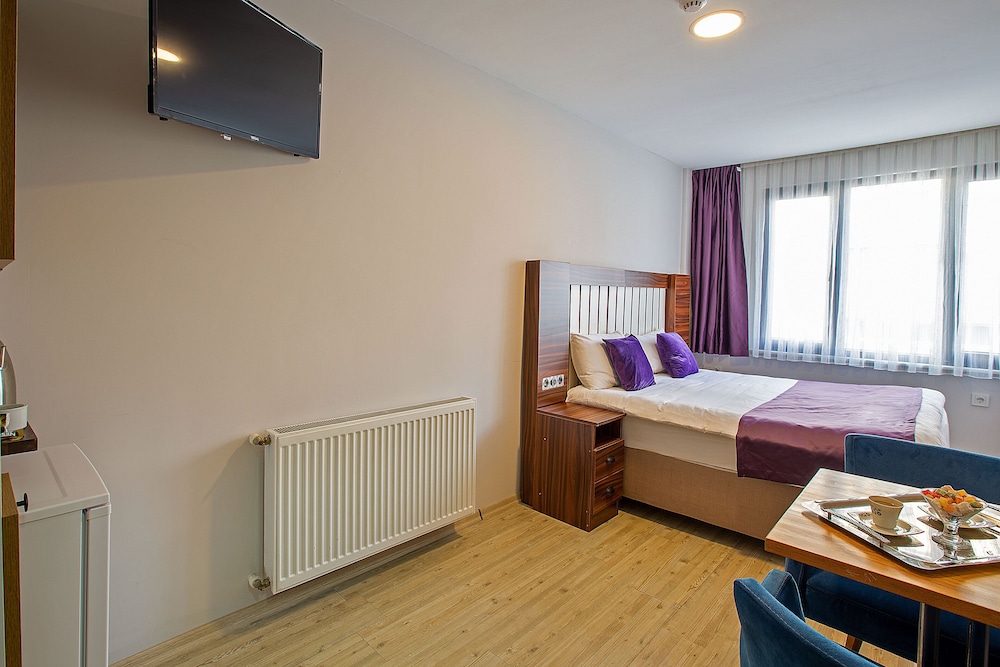 Standard Double Room photo 3