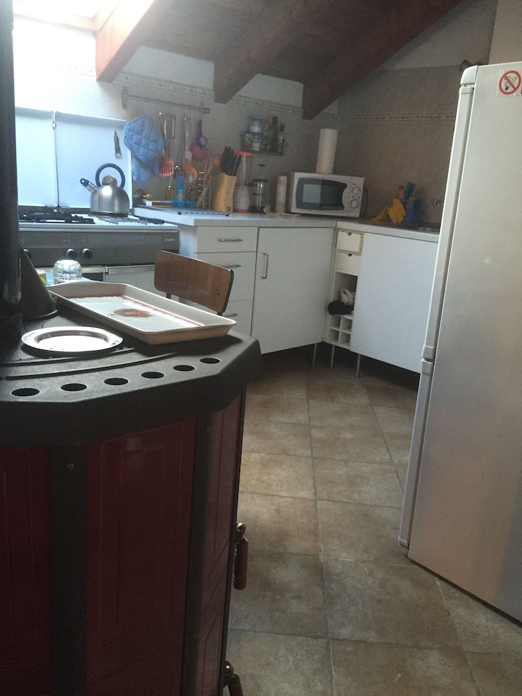 Exclusive Apartment, 2 Bedrooms, Kitchen, Mountain View (The Blake And Greer Apartment) photo 2