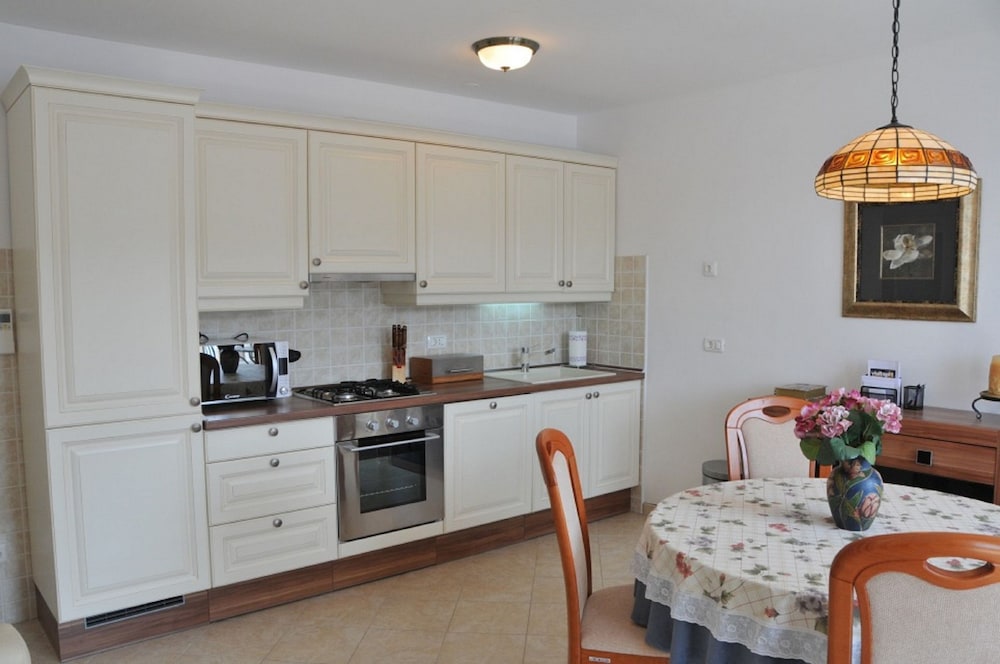 Apartment (Sonja - 10m from beach - A3-Bez(2+2)) photo 3