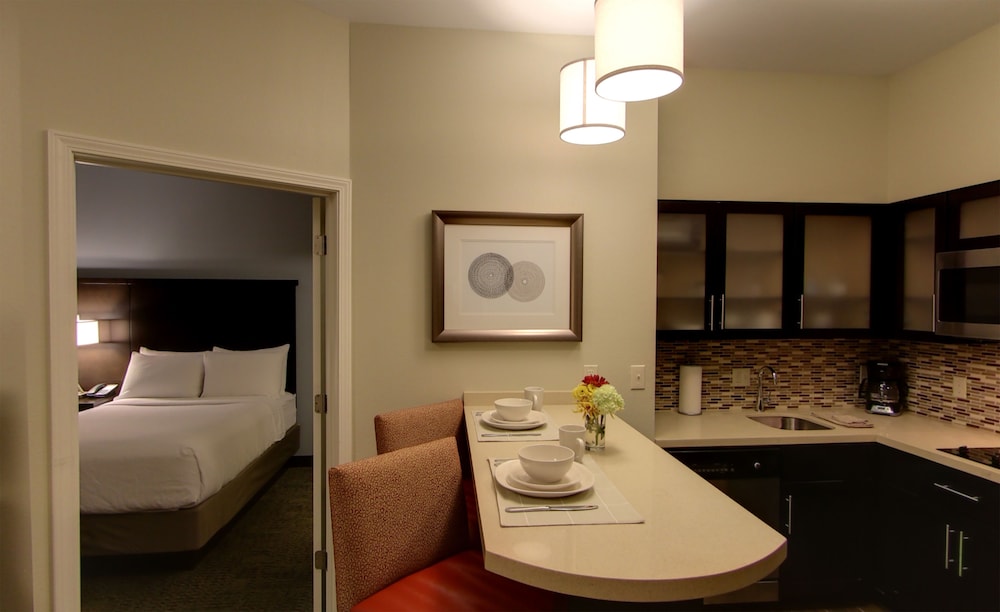 Suite, 2 Queen Beds, Mobility Accessible (Accessible Tub) photo 2