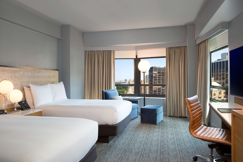 Executive Suite, 2 Double Beds, Accessible (Hearing) photo 1