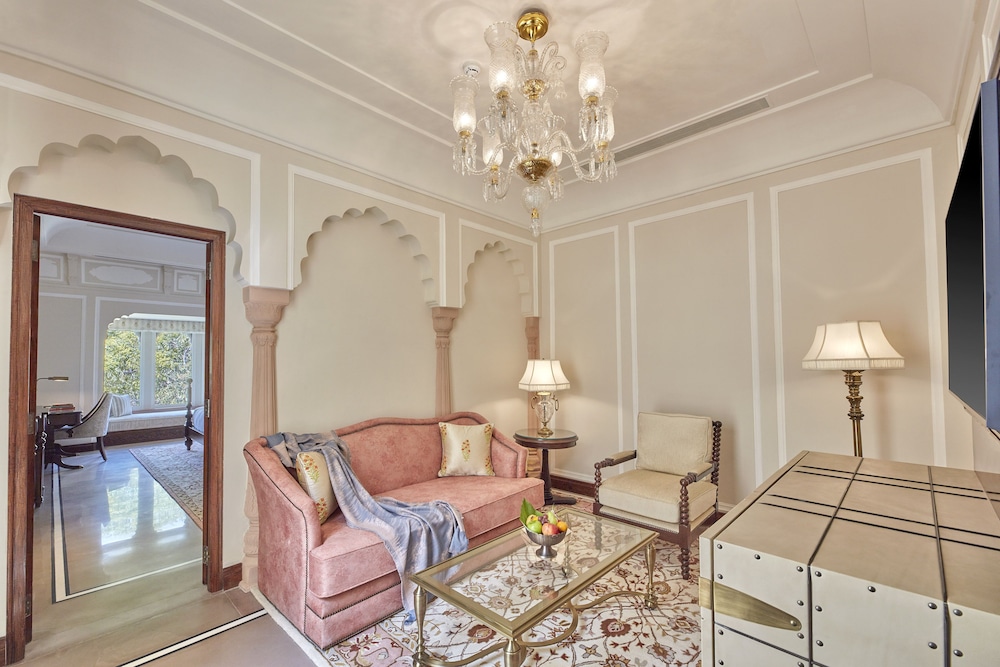 Deluxe Room, 2 Twin Beds (Aravali Suite Twin) photo 1