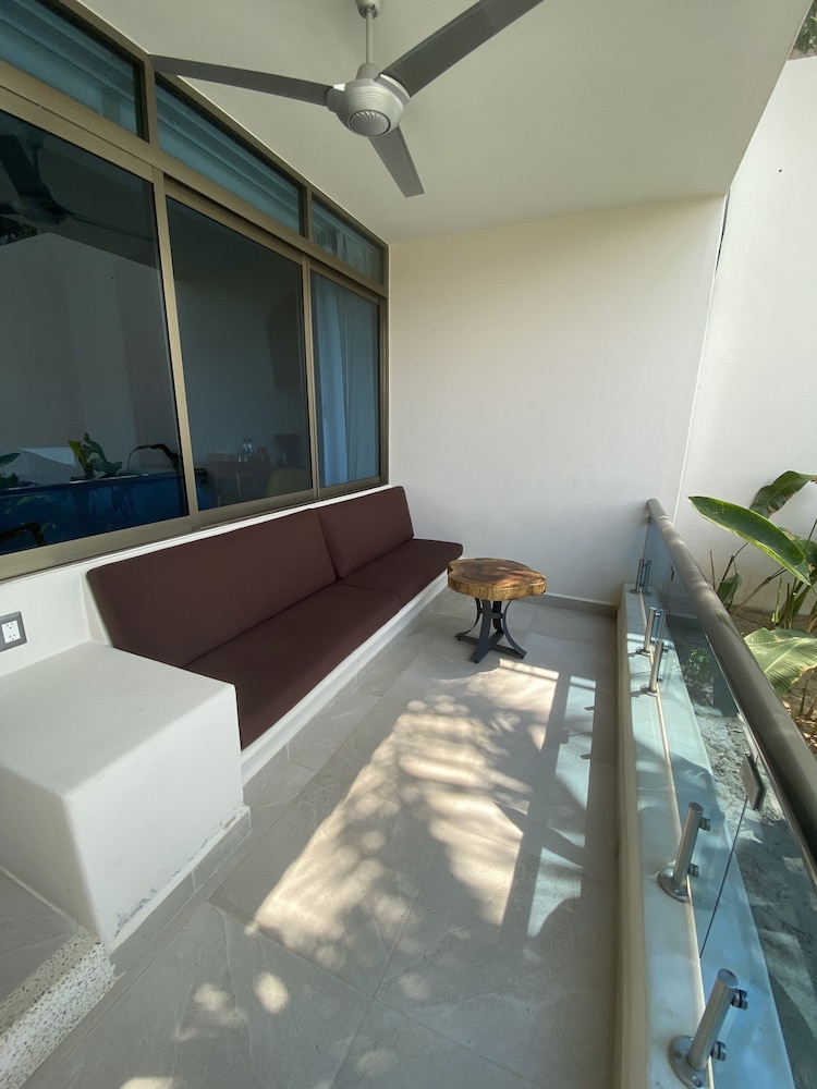 Standard Room - Photo 13