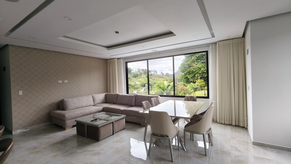 Superior Apartment, Balcony, Mountain View photo 1