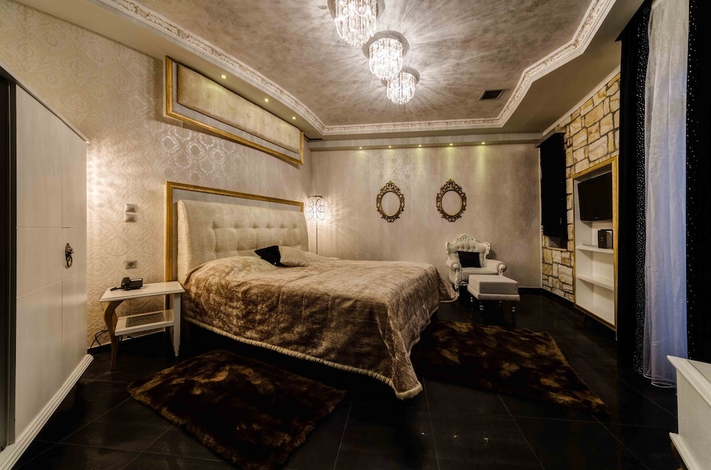 Luxury Room photo 3
