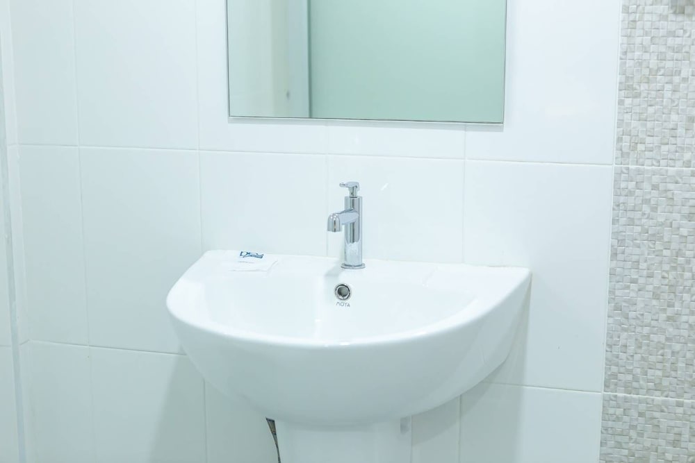 Standard Double Room, 1 Bedroom, Non Smoking, Ensuite photo 2