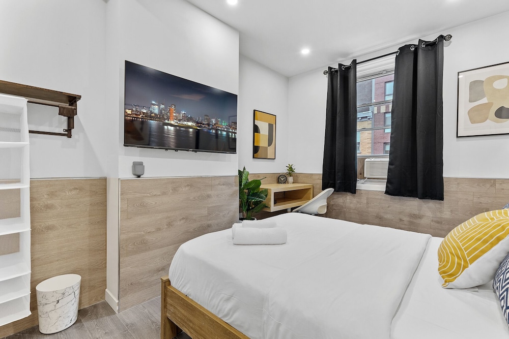 Deluxe Room - Photo 1