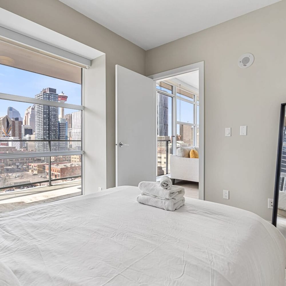 DT Upscale Corner Unit Tower Views Free Parking, Billede 35