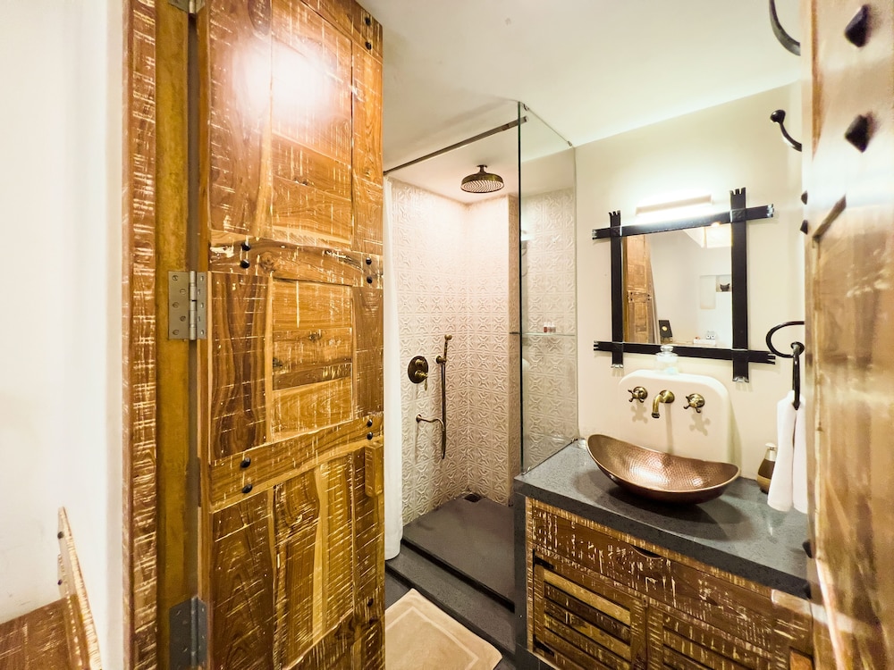 3102 Suite With Jacuzzi & Deck(Sleeps 4) - Photo 22