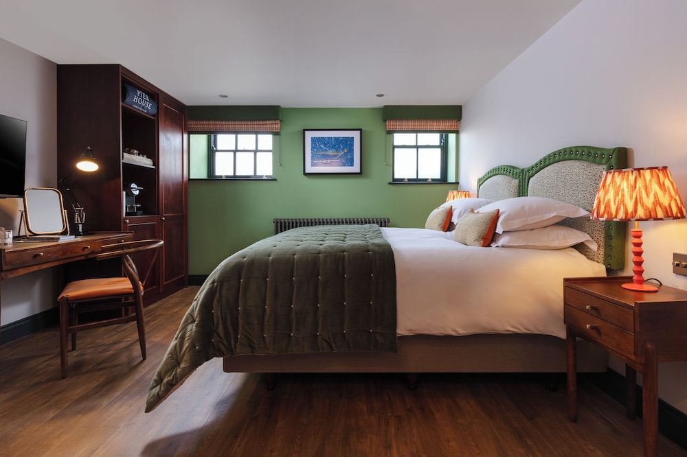 Standard Double Room - Photo 6
