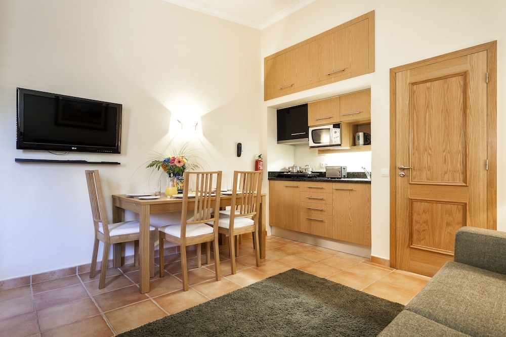 Superior Apartment, 1 Bedroom - Photo 2
