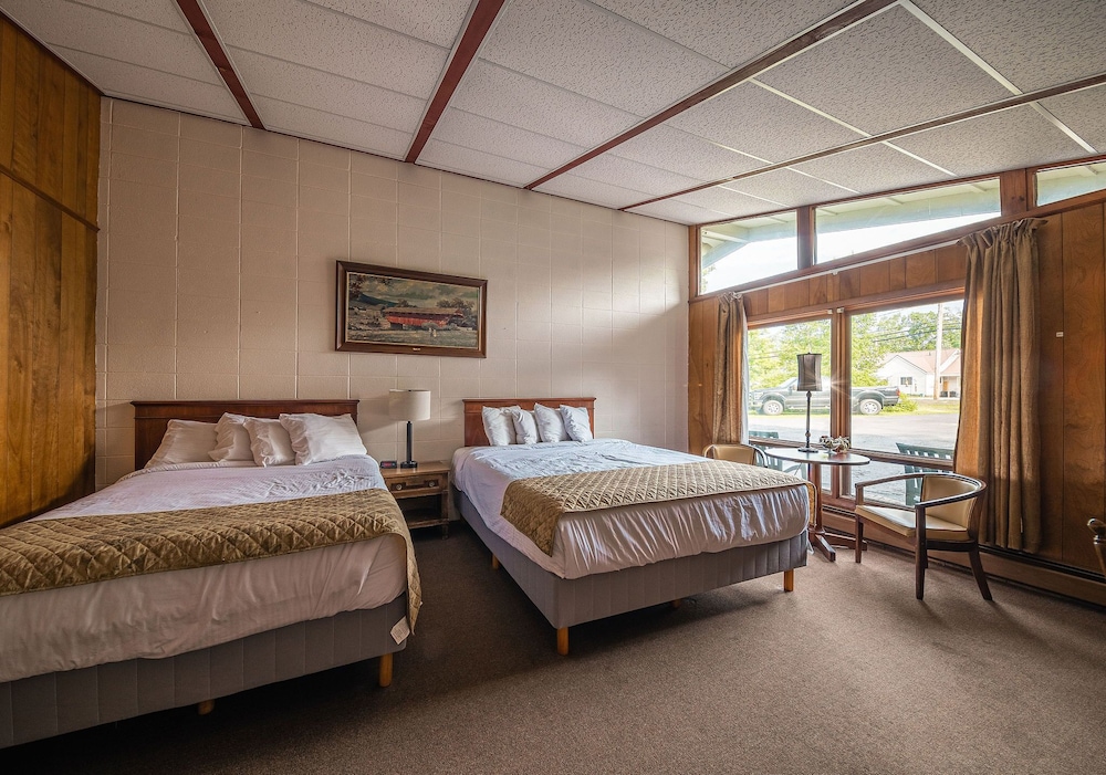 Basic Double Room photo 2