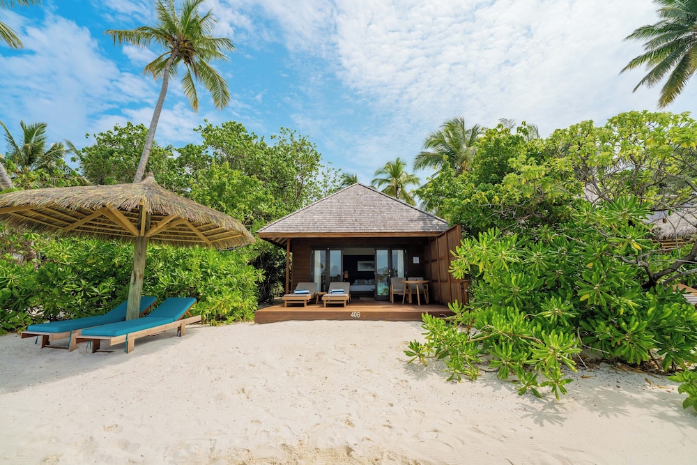 Sunset Jacuzzi Beach Villa - Photo 13