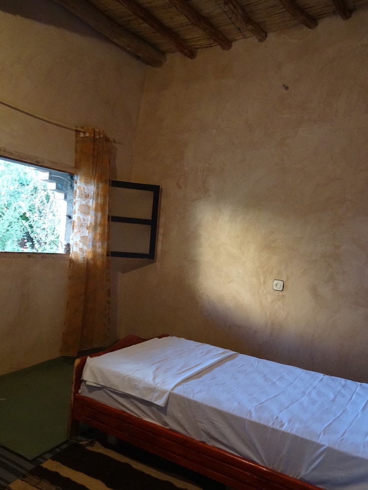 Family Suite, Multiple Beds, Non Smoking photo 2