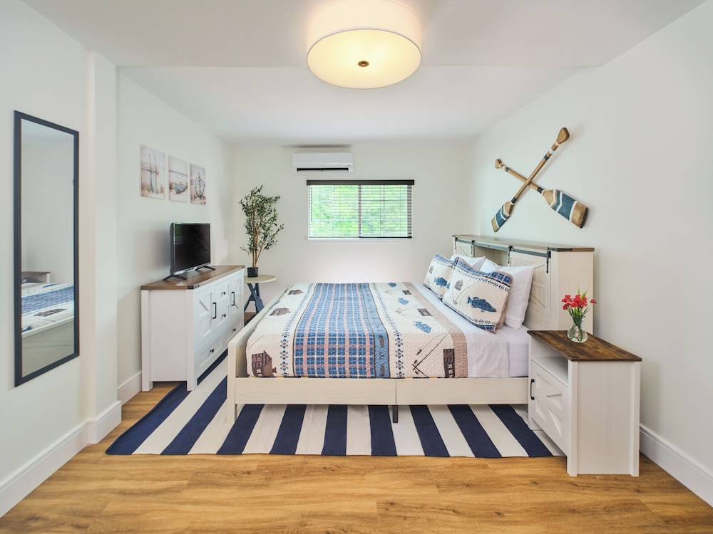 Paddlers Pad photo 1