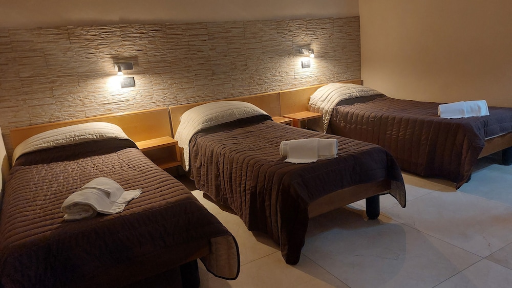 Classic Triple Room