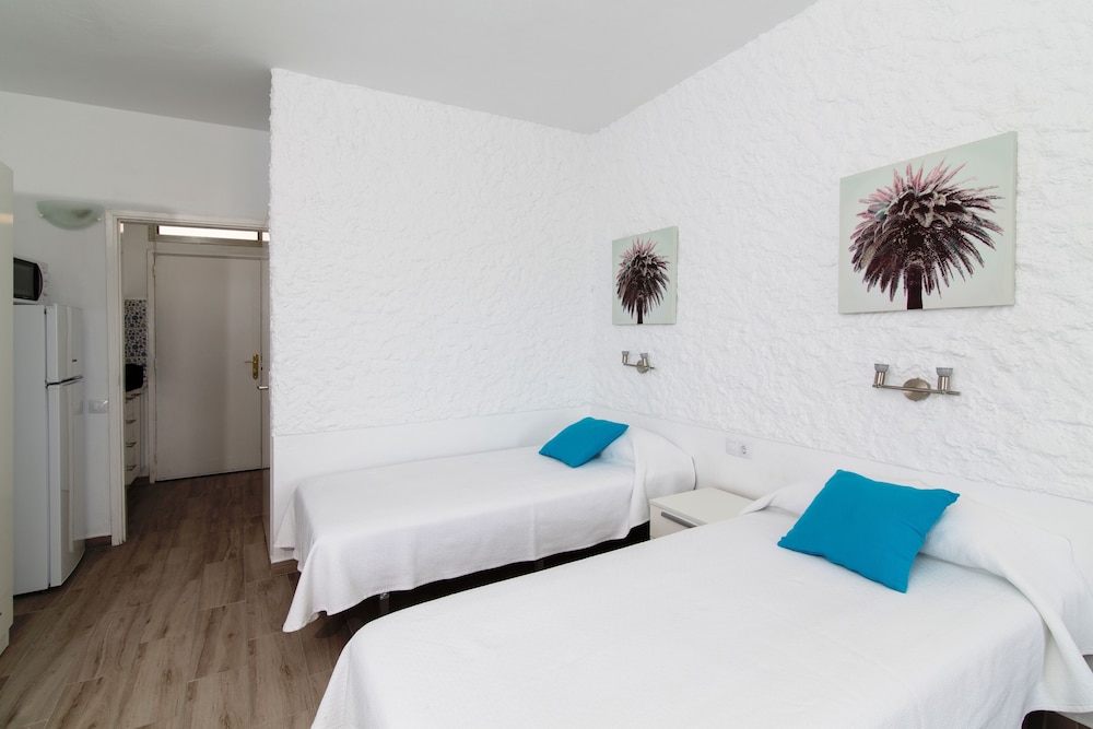 Standard Studio, Sea View (FUE-STUDIO-574) - Photo 1