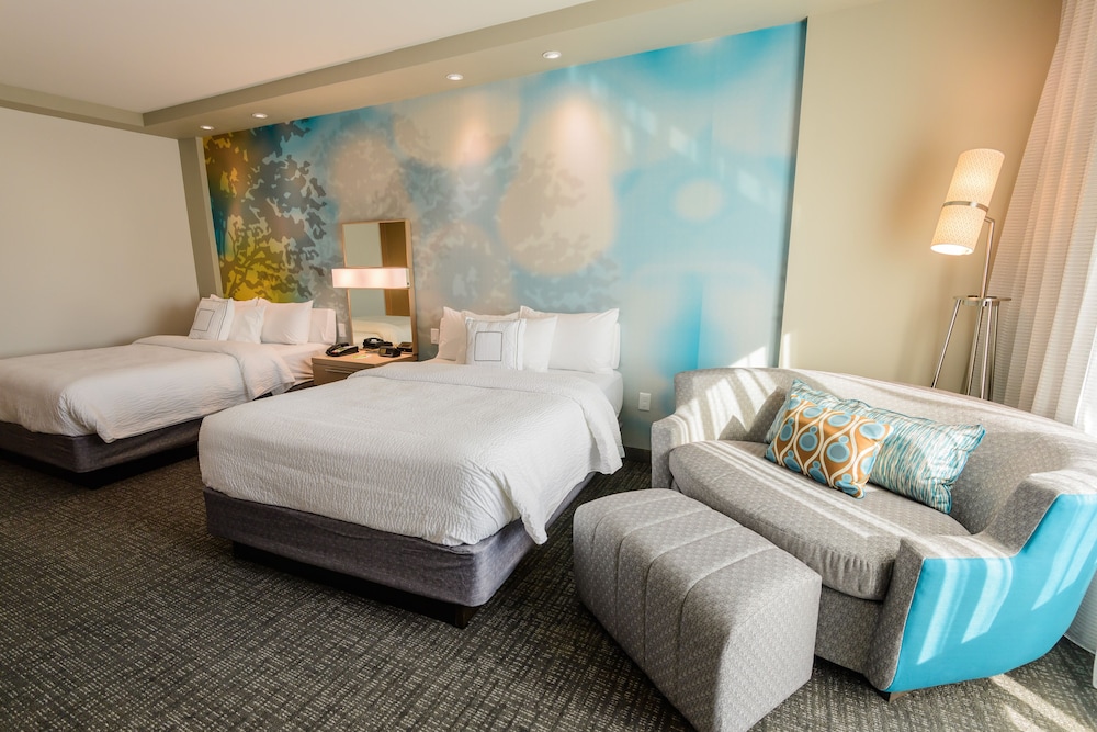 Room, Multiple Beds