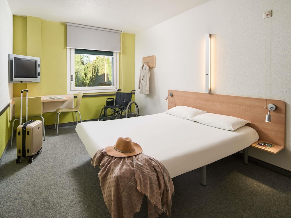 Standard Room, 1 Double Bed - Photo 2