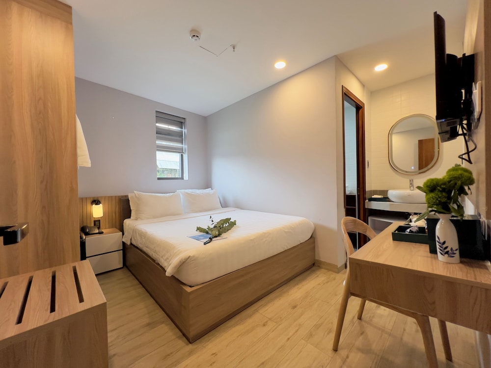 Deluxe Double Room - Photo 1