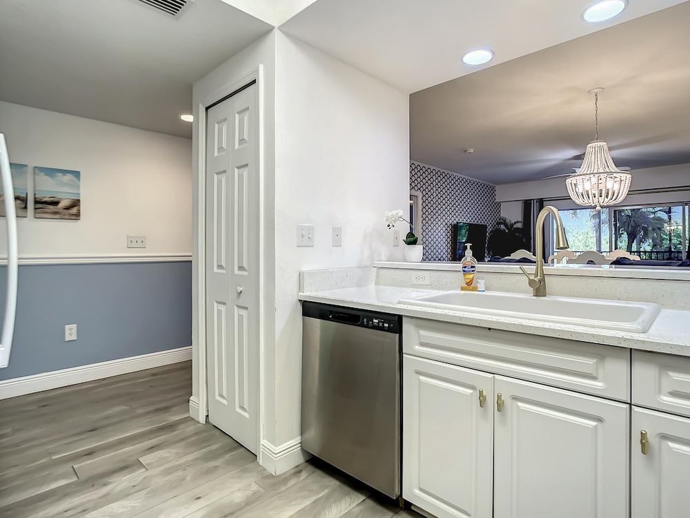 Take in the Gorgeous Sunset in This Beautiful 3 2 Condo Located in Bldg 10at Oceanwalk Ow10-205, Photo 32