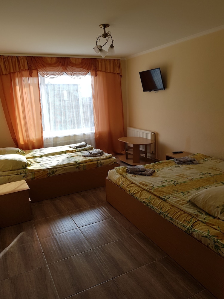 Standard Quadruple Room photo 2