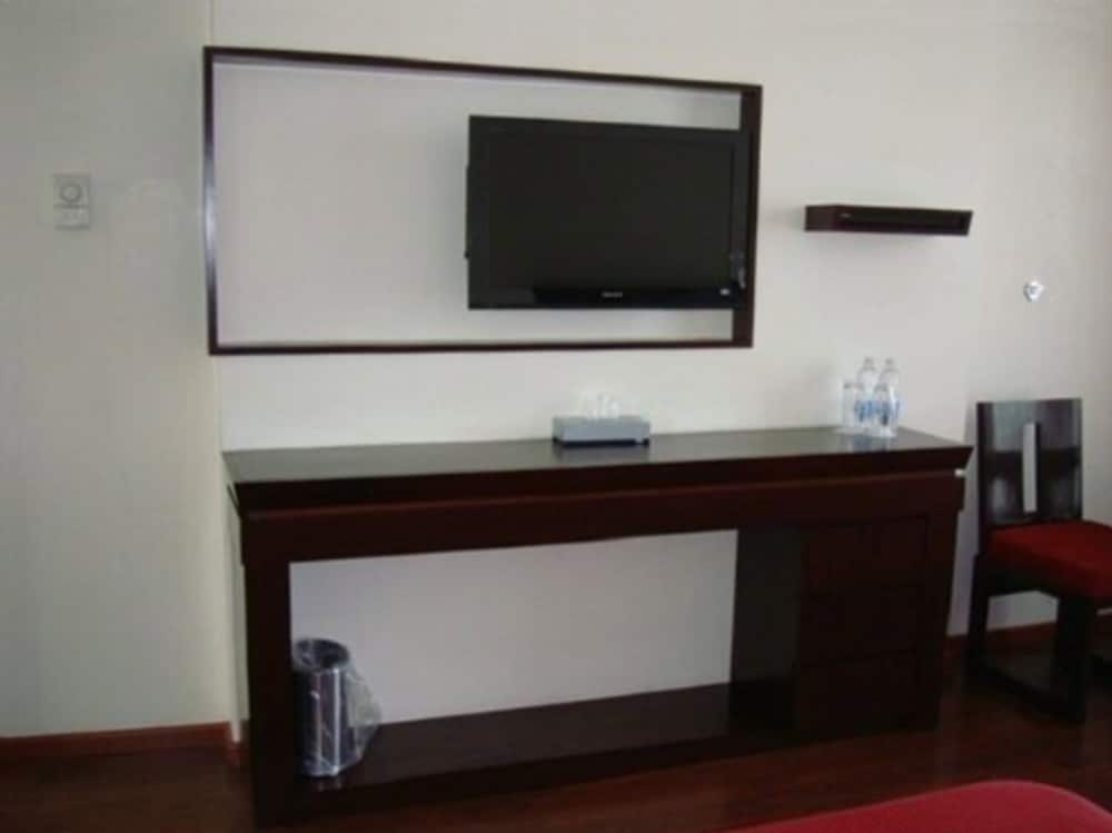 Traditional Room, 2 Double Beds photo 3