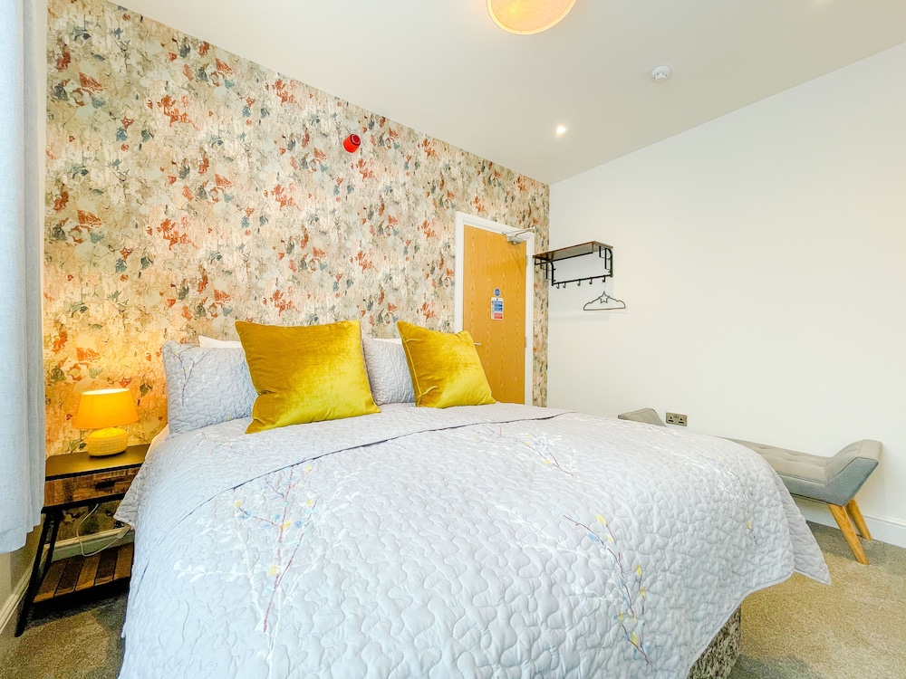 Classic Double Room - Photo 7