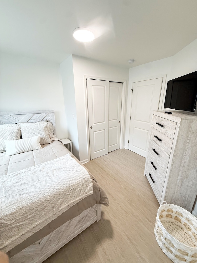 Apartment 4 photo 1