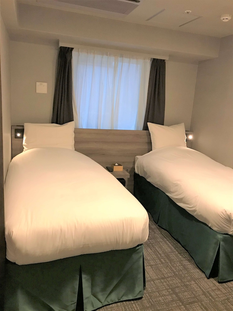 Superior Twin Room, 2 Twin Beds, Non Smoking photo 3