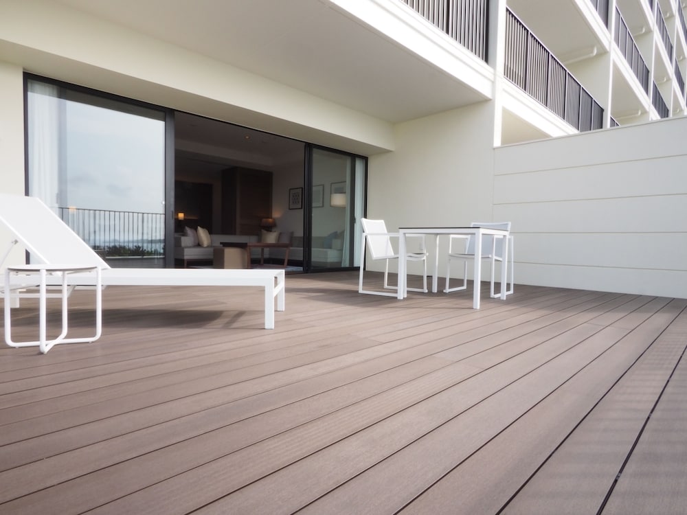Suite (Condominium Type)