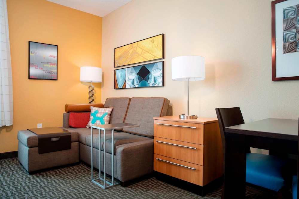 Studio Suite, Multiple Beds