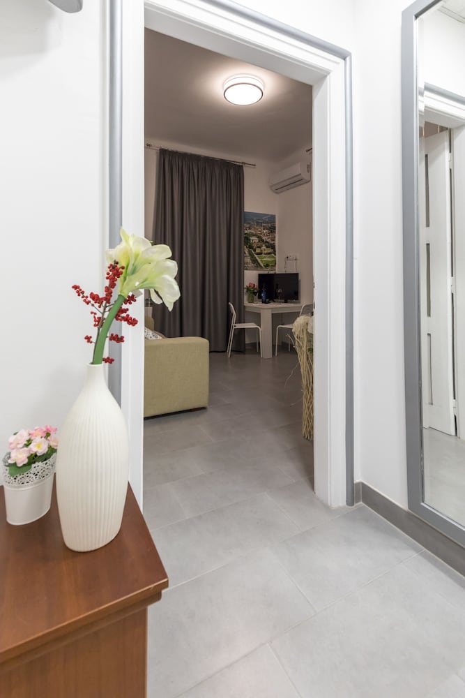 Economy Studio, 2 Bedrooms, Courtyard View