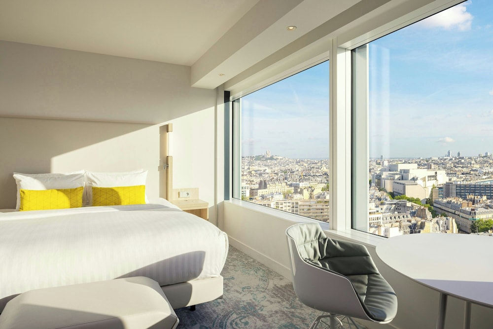 King Room with Sacre Coeur View photo 1